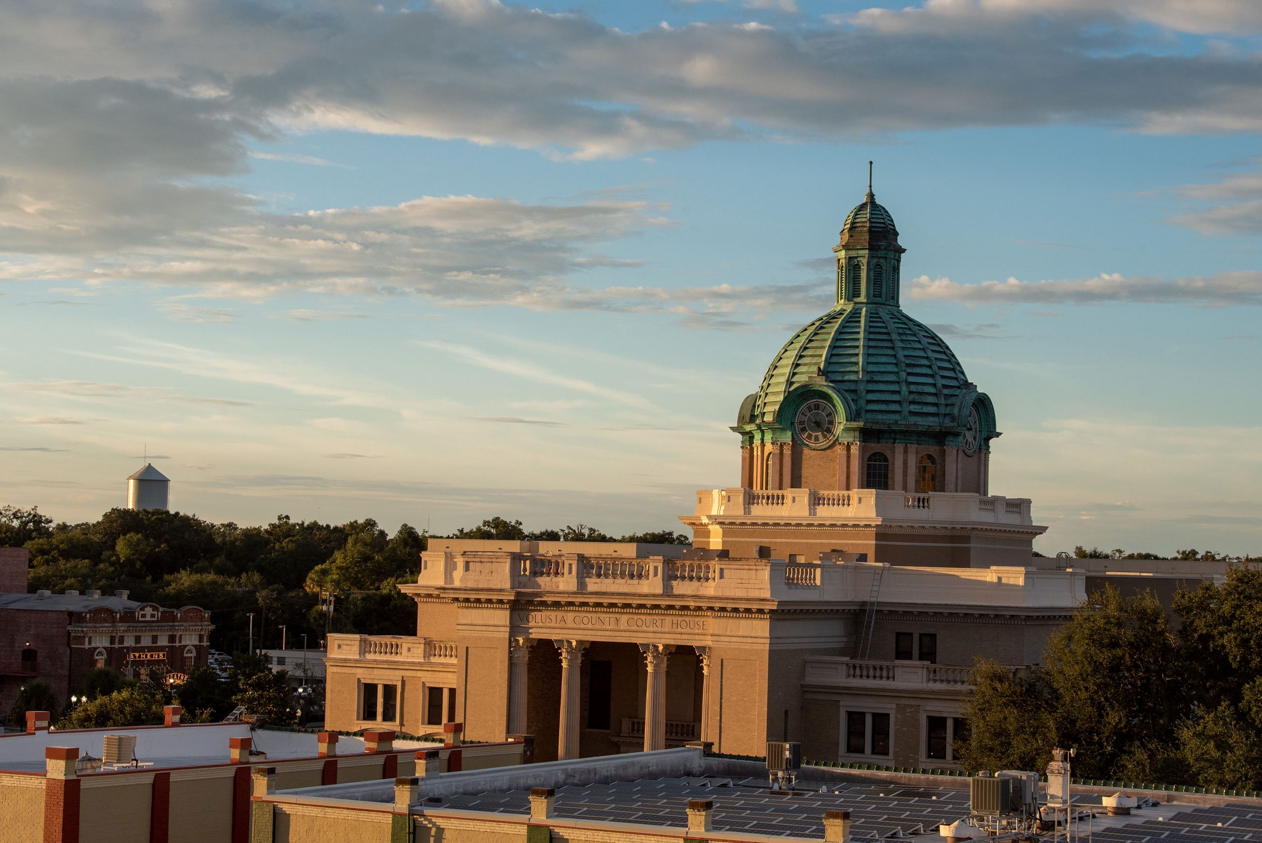Downtown DeLand picture of courthouse